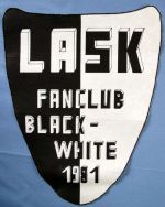 RA Linz - Black-White.JPG